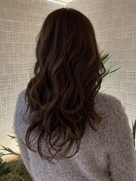 ピークアブー アヴェダ アトレ恵比寿(PEEK-A-BOO AVEDA) ◇レイヤーカット/顔まわりレイヤー/巻き髪/オリーブベージュ