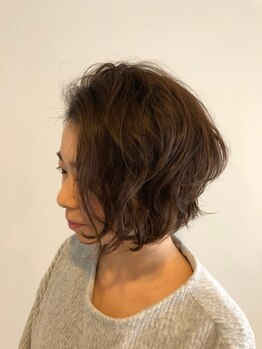 ループ バイ ヘア ファクト(Loop by hair fact)の写真/かっこよくも、上品も＊骨格を見極めた襟足と顔周りのミリ単位の調整で、あなた史上最高のショートを実現♪