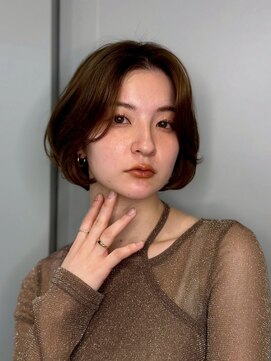 ヒュー 広島(HEW) ふんわりレイヤーボブ