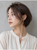 ショートボブ