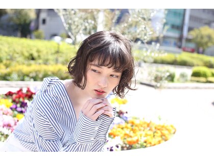 レッドライン(REDLINE)の写真