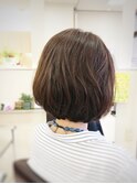 軽すぎない立体感ボブ