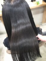 アンフィフォープルコ(AnFye for prco)&nbsp;【AnFye for prco】つやっつやの艶髪「髪質改善＋縮毛矯正」