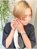 ブロンドカラーハイトーンカラーハンサムショート