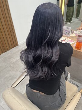 ケンジ 湘南台(KENJE) 透明感抜群！垢抜けネイビーカラー[髪質改善トリートメント]