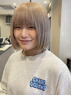 コージーベルベット(Cosy Velvet) 切りっぱなしボブ