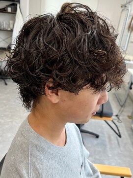 フゥ 宇都宮(FeU) 波巻きパーマメンズパーマメンズヘアツーブロックツイストパーマ