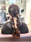 編みおろしツインポニー