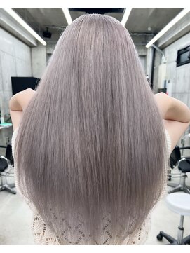 リノート バイ エゴル 名古屋(LINOET by ENGOL) 【LINOET 名古屋】佐藤まいら ホワイトベージュ