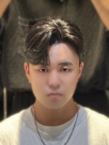 アルム オモテサンドウ(ALLM omotesando) 韓国ヘア ガイルヘア アップパーマ ダウンパーマ メンズ 表参道