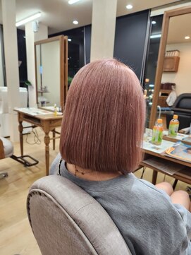 ミラシィ 成田(Mirashy) ハイライトカラーミルクティーベージュレイヤーカット