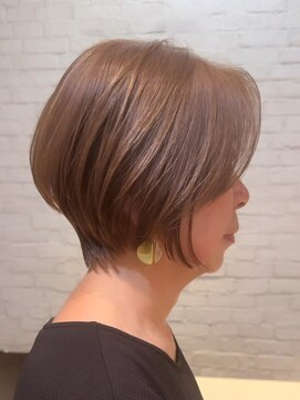 テクネ 天神大名(techne) 天神大名今泉ショートヘア顔周りレイヤーボブくびれショートボブ