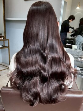 ドロシー 郡山桑野店(Dorothy) ミニウルフチェリーブラウンホワイトグレージュフェザーパーマ