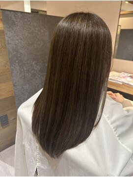 ブルーム ヘア デザイン ドゥーエ(bloom hair design due) オリーブベージュ 「髪質改善×塚口美髪トリートメント」