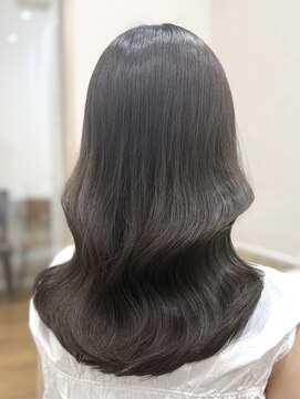 フルブルーム 東林間(fullbloom) レイヤーカットラベンダーアッシュカラーケアカラー韓国ヘア