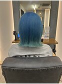 個性を楽しむブルーグラデーションカラー