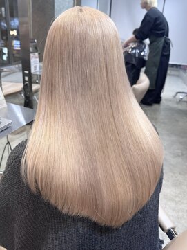 サンク 原宿 表参道(cinq) ヘーゼルベージュピンクベージュホワイトベージュ長めボブ韓国