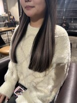 スイ(Suy')&nbsp;シールエクステでイヤリングカラー