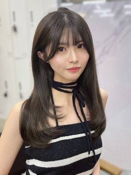 アリュウル 表参道(ALLURE) ミディアムレイヤーカット×赤み消しオリーブグレージュ○伊藤