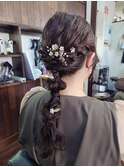 《ヘアセット》編みおろしスタイル