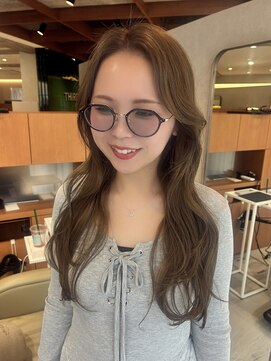 シンクショップ 河原町(THINK SHOP) 透明感ベージュ