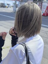 ブレイズヘアー(BLAZEhair) 【自然光のツヤ】グレージュ×ブリーチ1回
