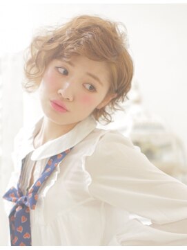 ラッド 心斎橋店(RAD) ミルクティーカラー無造作ウェーブ(担当ハギワラマキ)