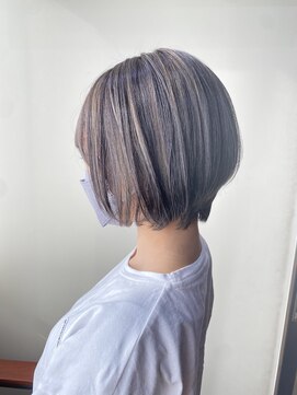 エイミー(Aimee) Aimee 町田 大人ショート×シークレットハイライトグレージュ