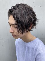 ツイストスパイラルパーマ波巻きスパイラルセンターパートメンズ
