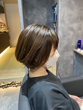 ヨシノ(YOSHINO) オリーブショートボブ