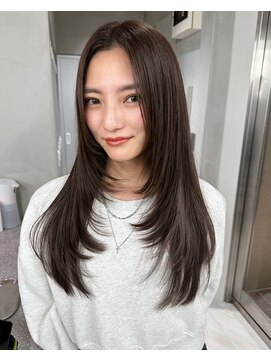 サイン 渋谷(SIGN) ザクザクレイヤーカット巻き方簡単ミディアムロング韓国表参道