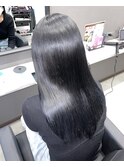 【ブルーブラック】