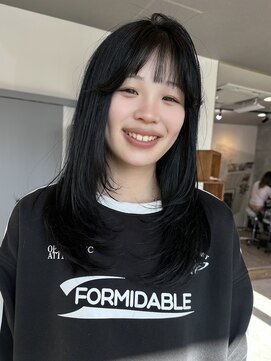 ヨム(YOMU) レイヤーカット＊＊