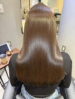 フォームフォローズファンクション 清澄白河(FORM FOLLOWS FUNCTION)&nbsp;上質な艶と柔らかさを、髪質から整える