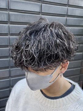 アーバンスタジオトウキョウ 下北沢店(URBAN STUDIO TOKYO) 波巻きパーマVマッシュハイライトメッシュ【下北沢/men's】