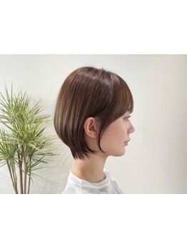 360度どの角度から見ても美しく、簡単スタイリングでキマるスタイルを☆