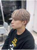 2回ブリーチ◎センターパート×ホワイトミルクティー
