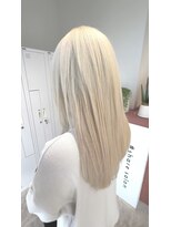 サロウィン 那覇店(SALOWIN) ホワイトブリーチ