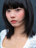 アンファング(Anfang) 重ためバング×顔周りモードレイヤー