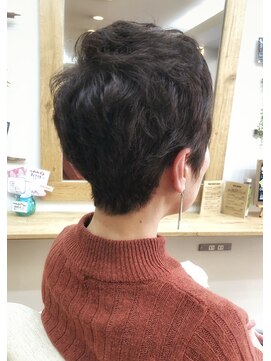 キュアキュア(Cure2) 憧れ！バリキャリショート