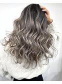 シルバーグレージュグレージュスタイル☆