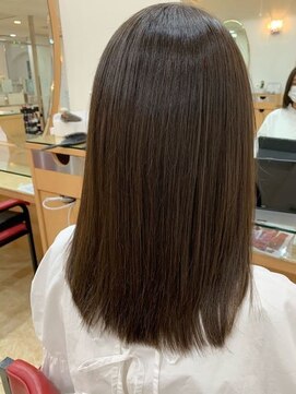 e.m.a プレミアムビューティーサロン 栄駅店(e.m.a PREMIUM BEAUTY SALON) 美髪カラー