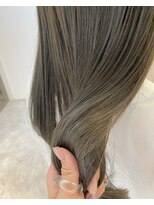 フィルムス 柏(FILMS)&nbsp;暗めカラー/グランマッシュ/デザインカラー/レイヤーカット/柏