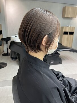 ルネ 北千住(Renee) 丸みショート_ベージュブラウン_ショートヘア
