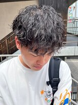 アイズ 海老名(AIZU)&nbsp;波巻きスパイラルパーマ メンズパーマ マッシュ 眉毛