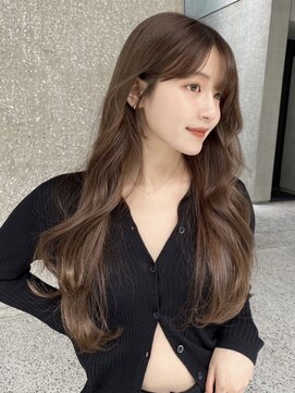 ローネス(LONESS) 透明感溢れるブラウンベージュ/顔まわりカット