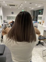 カラ ヘアーサロン(Kala Hair Salon)&nbsp;ハイライトバレイヤージュダブルカラーケアブリーチ20代30代