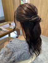 フラム(fulam)&nbsp;ハーフアップアレンジ