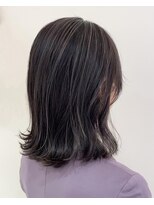 エン(en.)&nbsp;細めのコントラストハイライト