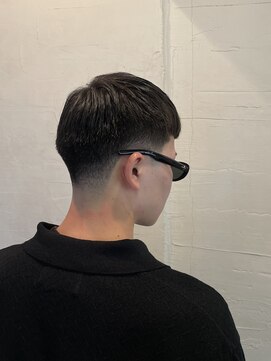 ビーバイエイトジェンツ(Bee by EIGHT GENTS) ブルーブラック/スペインカール/スパイキーショート/心斎橋